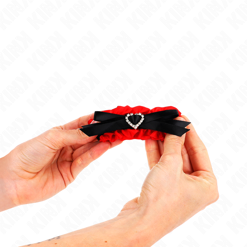 KINK - ELASTIC LACE WRISTBANDS WITH RED HEART DETAIL ADJUSTABLE 22-35 CM