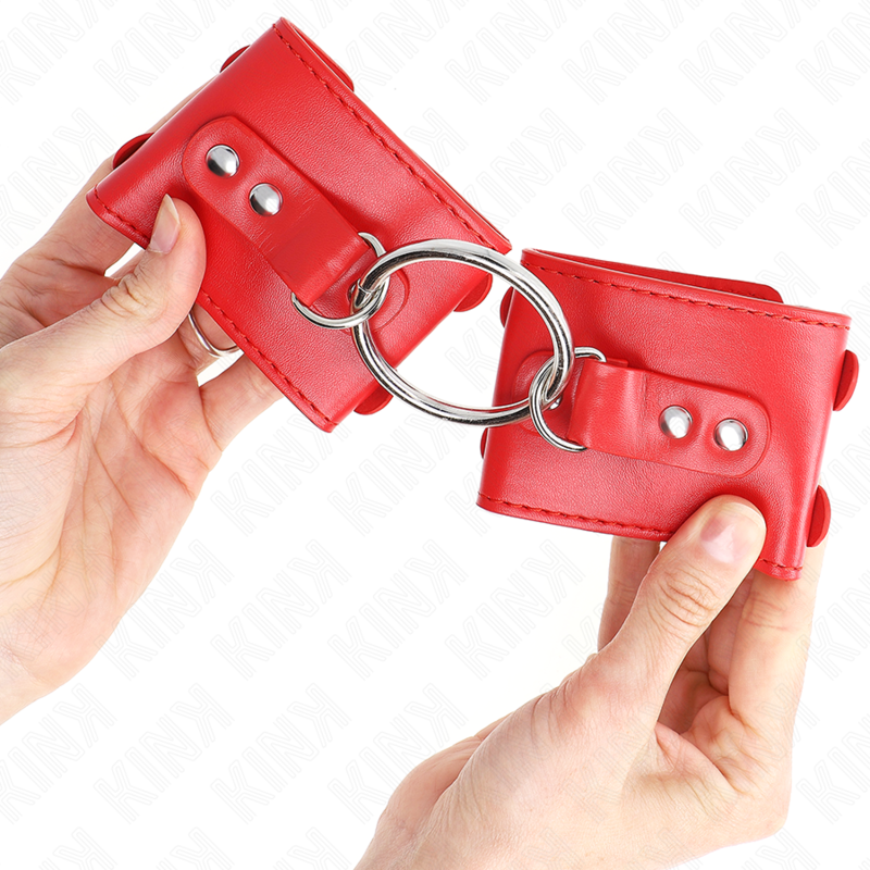 KINK - WRIST SUPPORT WITH RINGS AND STUDS, RED, ADJUSTABLE, 17-22 CM X 6.5 CM