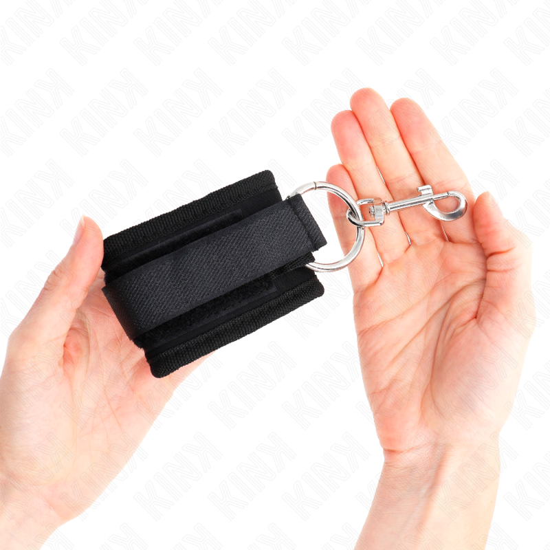 KINK - ADJUSTABLE BLACK WRISTBANDS 18-35 CM X 6 CM