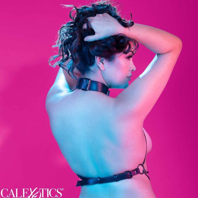CALEXOTICS - EUPHORIA PLUS SIZE CHAIN ​​NECK HARNESS