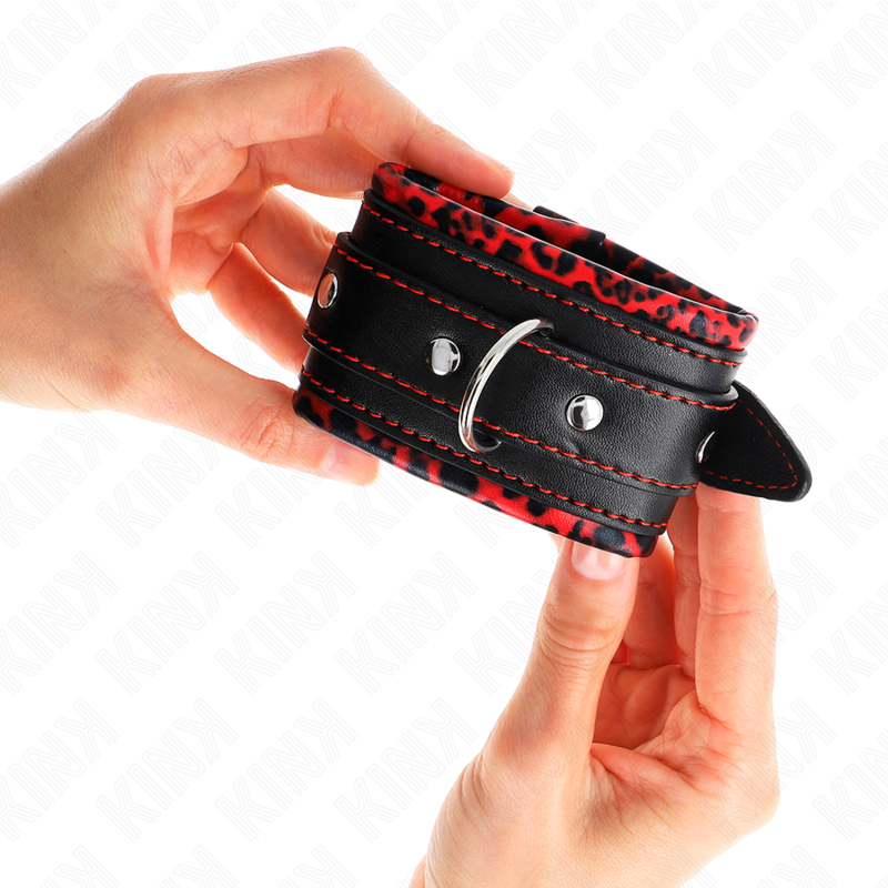 KINK - RED / BLACK LINED WRISTBANDS ADJUSTABLE 17-29 CM X 6 CM