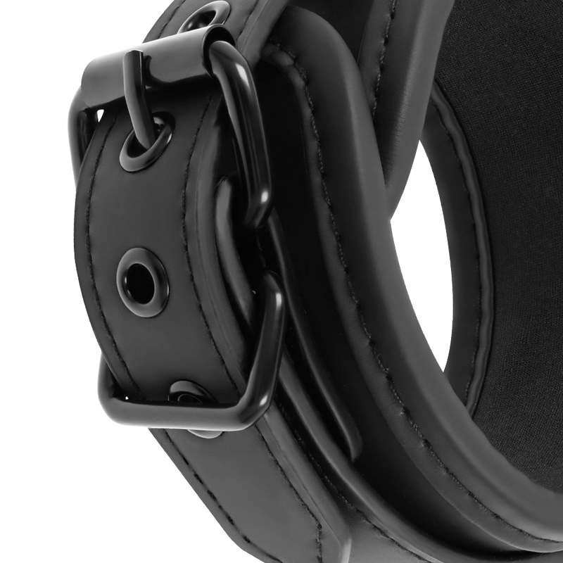 FETISH SUBMISSIVE - NOPRENE LINING HANDCUFFS WITH STRAP